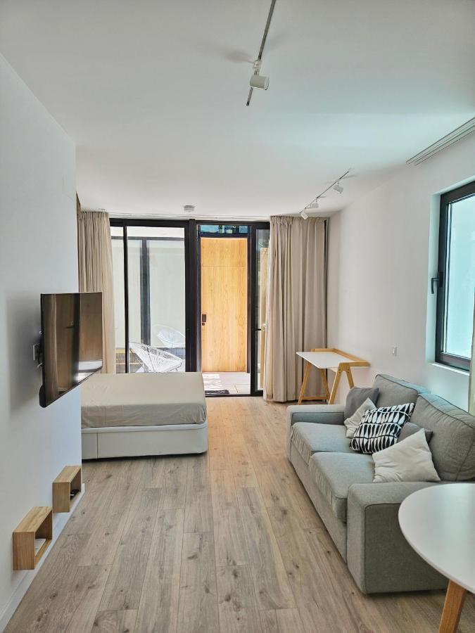 The Singular - Downtown Studio Faro Bagian luar foto